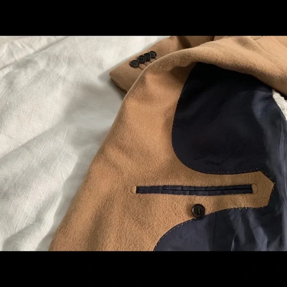 Suitsupply Mid Brown Overcoat (44)- Pure Camel